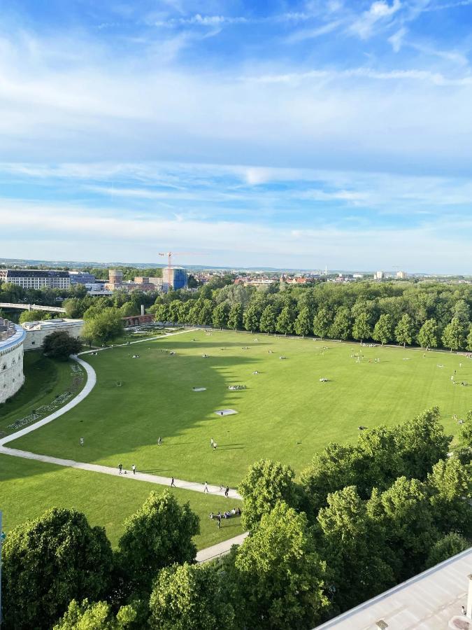 Panorama Home Mit Weitblick Auf Die City インゴルシュタット エクステリア 写真